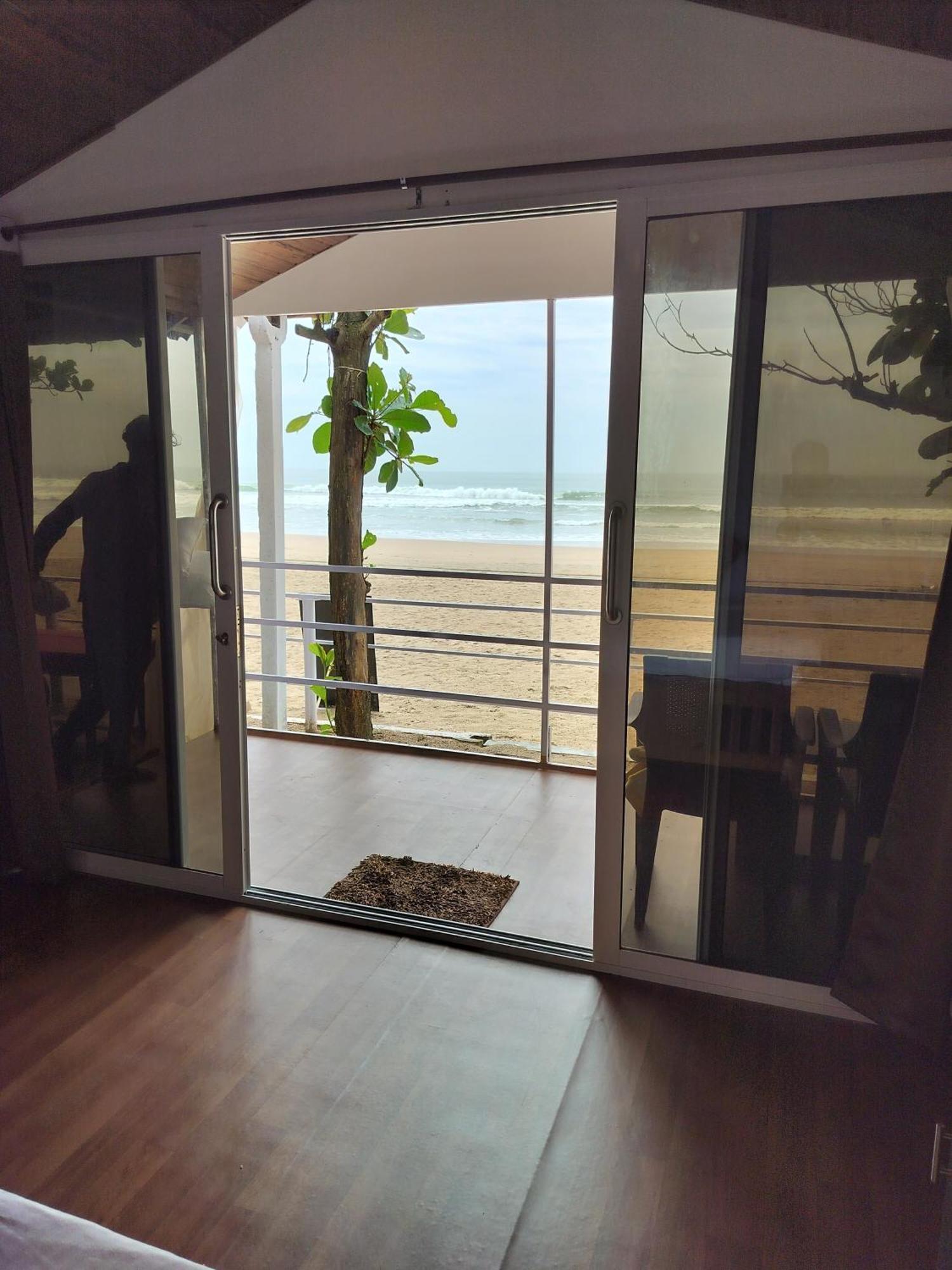 אגונדה Omkar Beach Bungalow מראה חיצוני תמונה