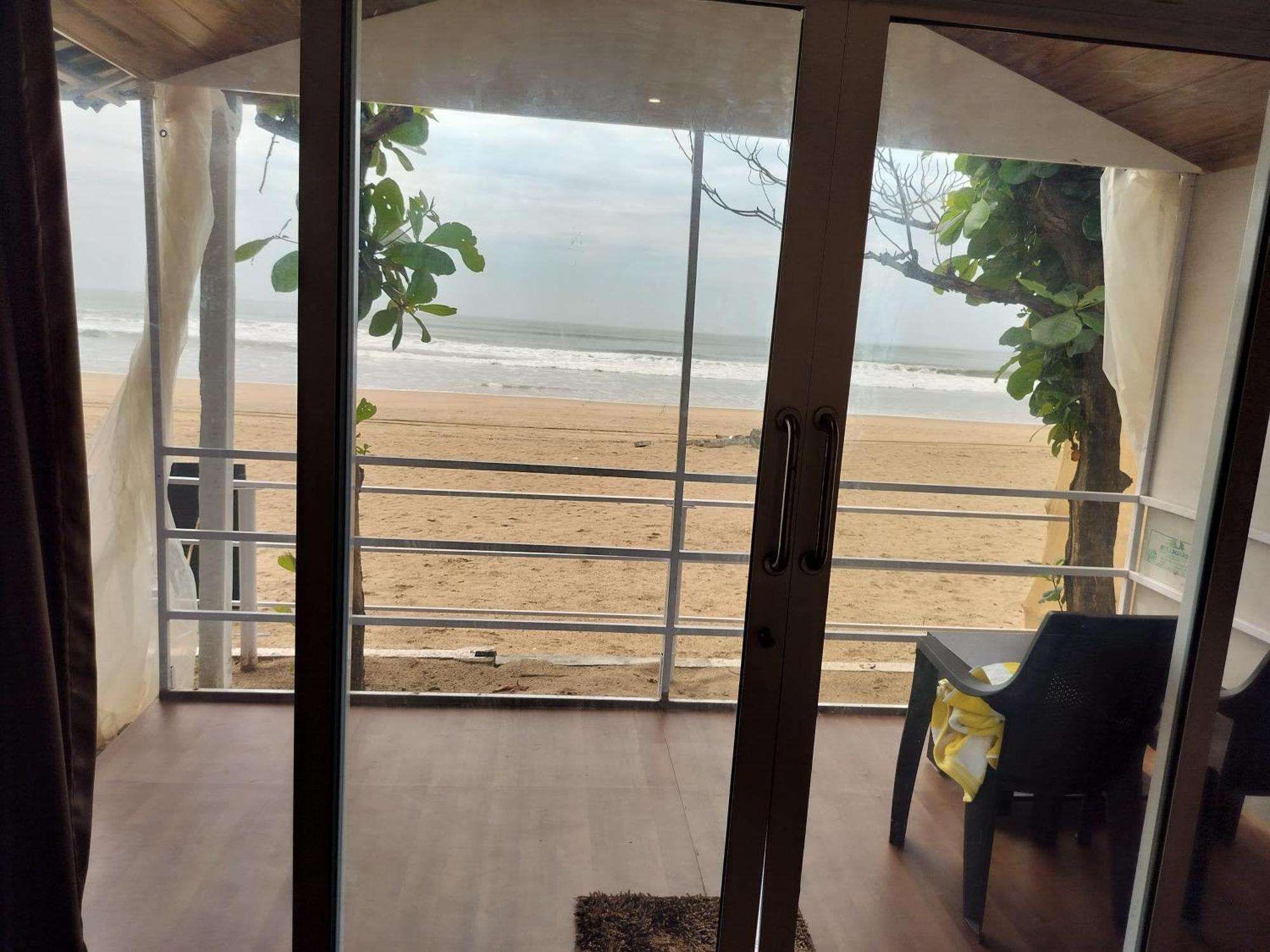 אגונדה Omkar Beach Bungalow מראה חיצוני תמונה